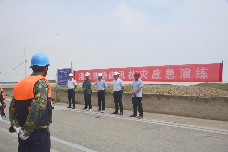 灌东抗灾1.jpg