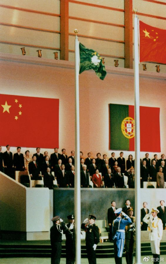1999年12月20日，，，，，，，中国当局复原行使对澳门的主权。。。。。。