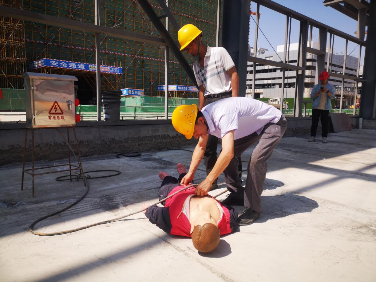港产公司把好&ldquo;四关&rdquo;提升&ldquo;四力&rdquo;4.jpg